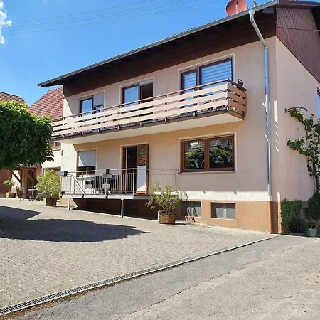 Daire Grimm Schweigen-Rechtenbach